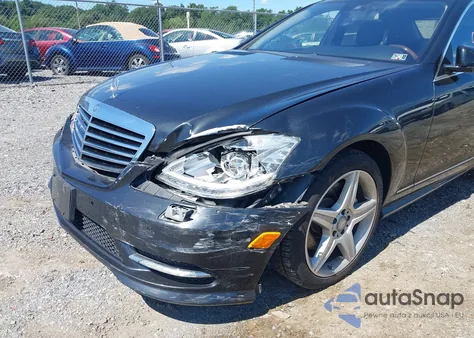 2011 Mercedes-Benz S 550 4Matic from USA, damaged, VIN WDDNG8GB8BA388976